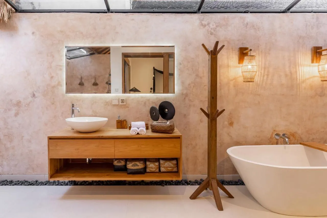 Luxury Villa In City Center W/ Natural Pool La Bohemia Residence Villas Ubud