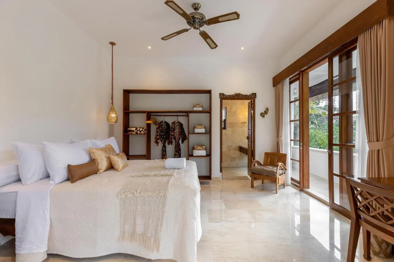 Luxury Villa In City Center W/ Natural Pool La Bohemia Residence Villas Ubud