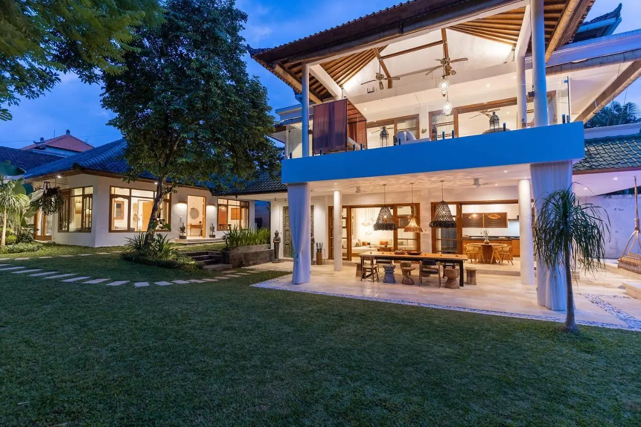 Luxury Villa In City Center W/ Natural Pool La Bohemia Residence Villas Ubud  Ubud (Bali)