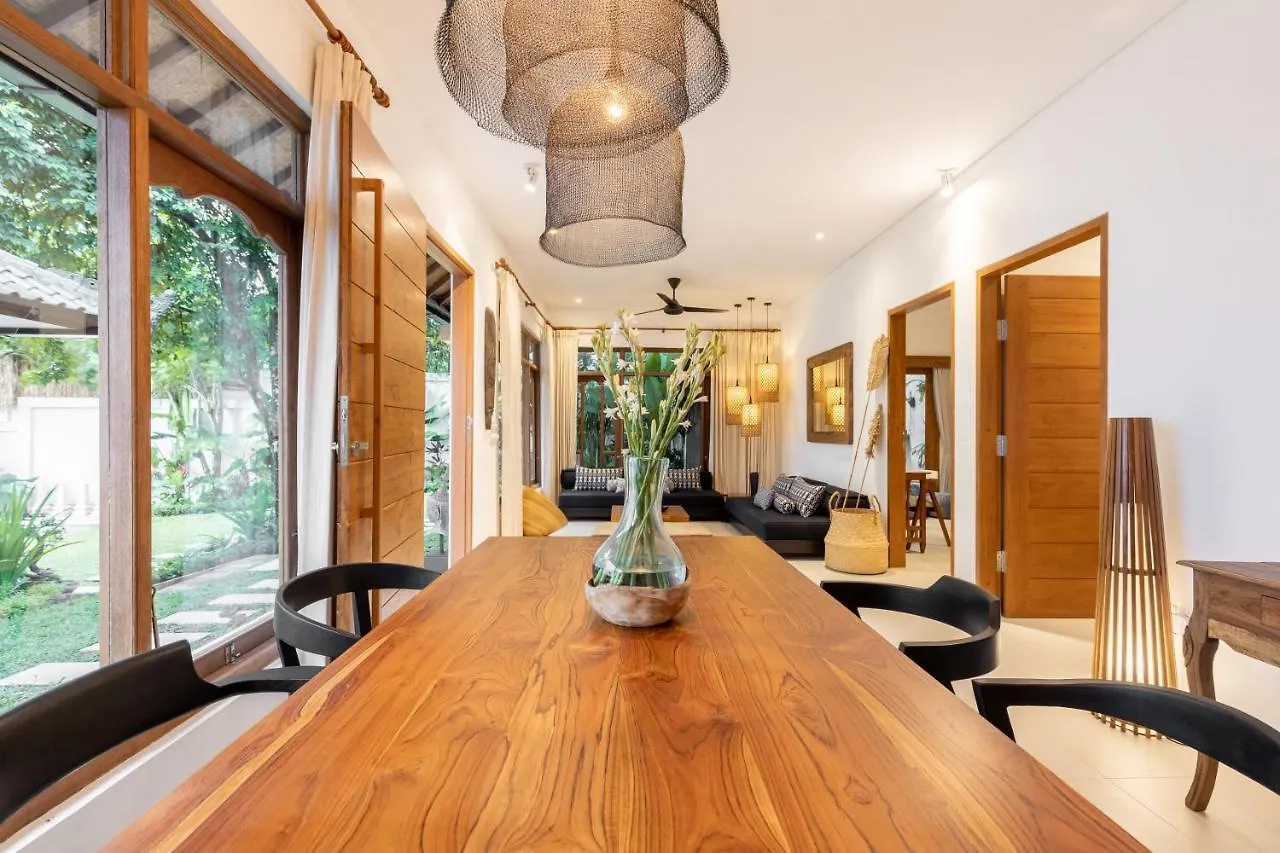 Luxury Villa In City Center W/ Natural Pool La Bohemia Residence Villas Ubud