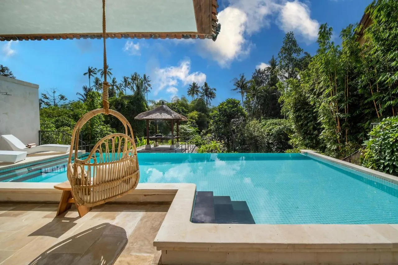 Luxury Villa In City Center W/ Natural Pool La Bohemia Residence Villas Ubud